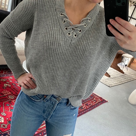 NOT FOR SALE Willard Lace Up Neck Sweater - Picture 3 of 6